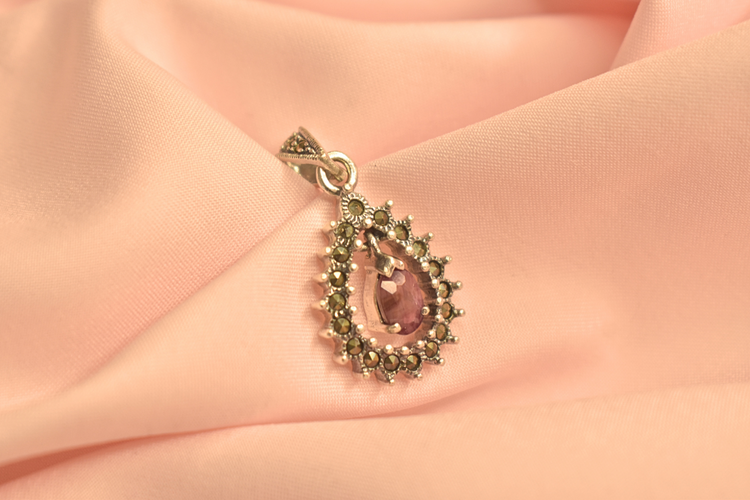 Pendant