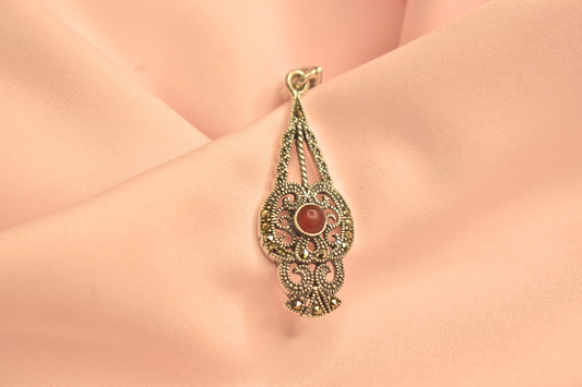 Vintage-Inspired Silver Pendant with Caramel Gemstone Accent