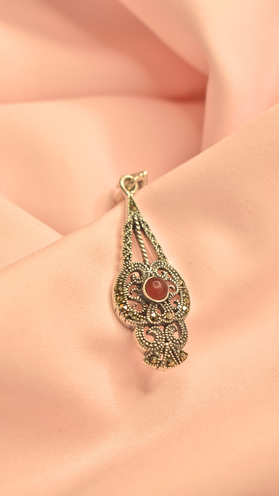 Vintage-Inspired Silver Pendant with Caramel Gemstone Accent